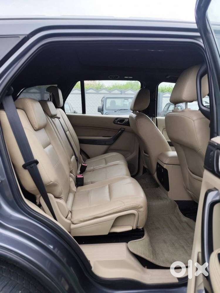 Ford Endeavour 3.2 Titanium Plus 4x4 At, 2016, Diesel