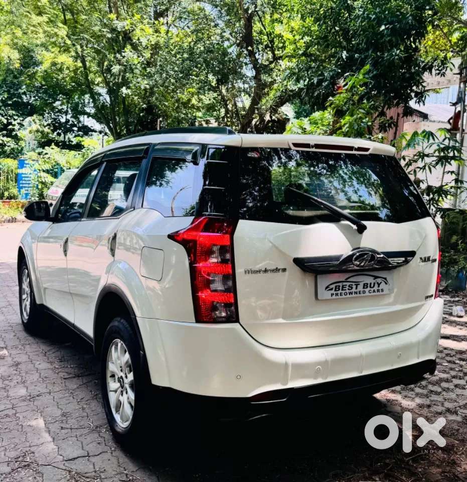 Mahindra Xuv500 At W10 Fwd, 2017, Diesel