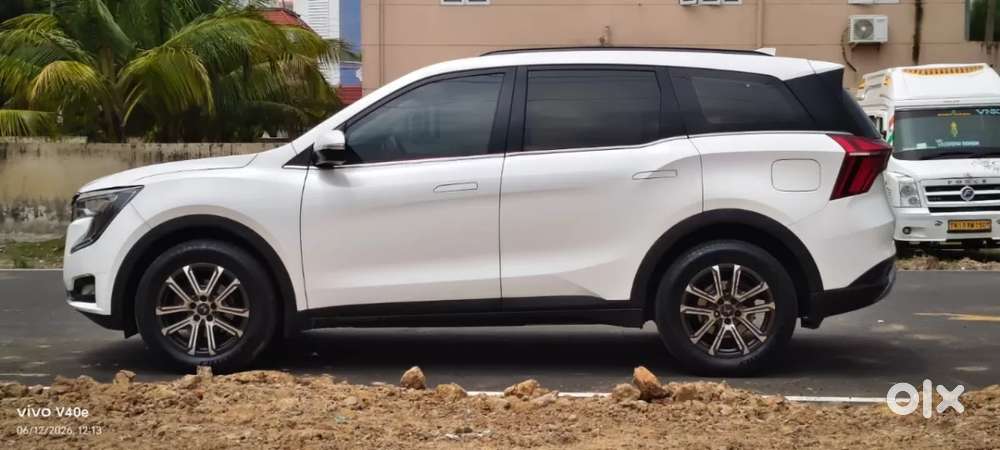 Mahindra Xuv700 2.2 Ax 7 Diesel At Str, 2022, Diesel