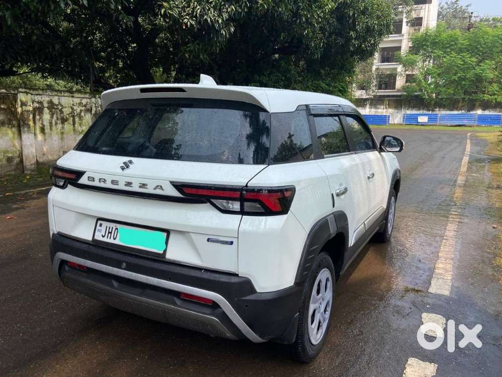 Maruti Suzuki Brezza 1.5 Lxi Smart Hybrid, 2022, Petrol