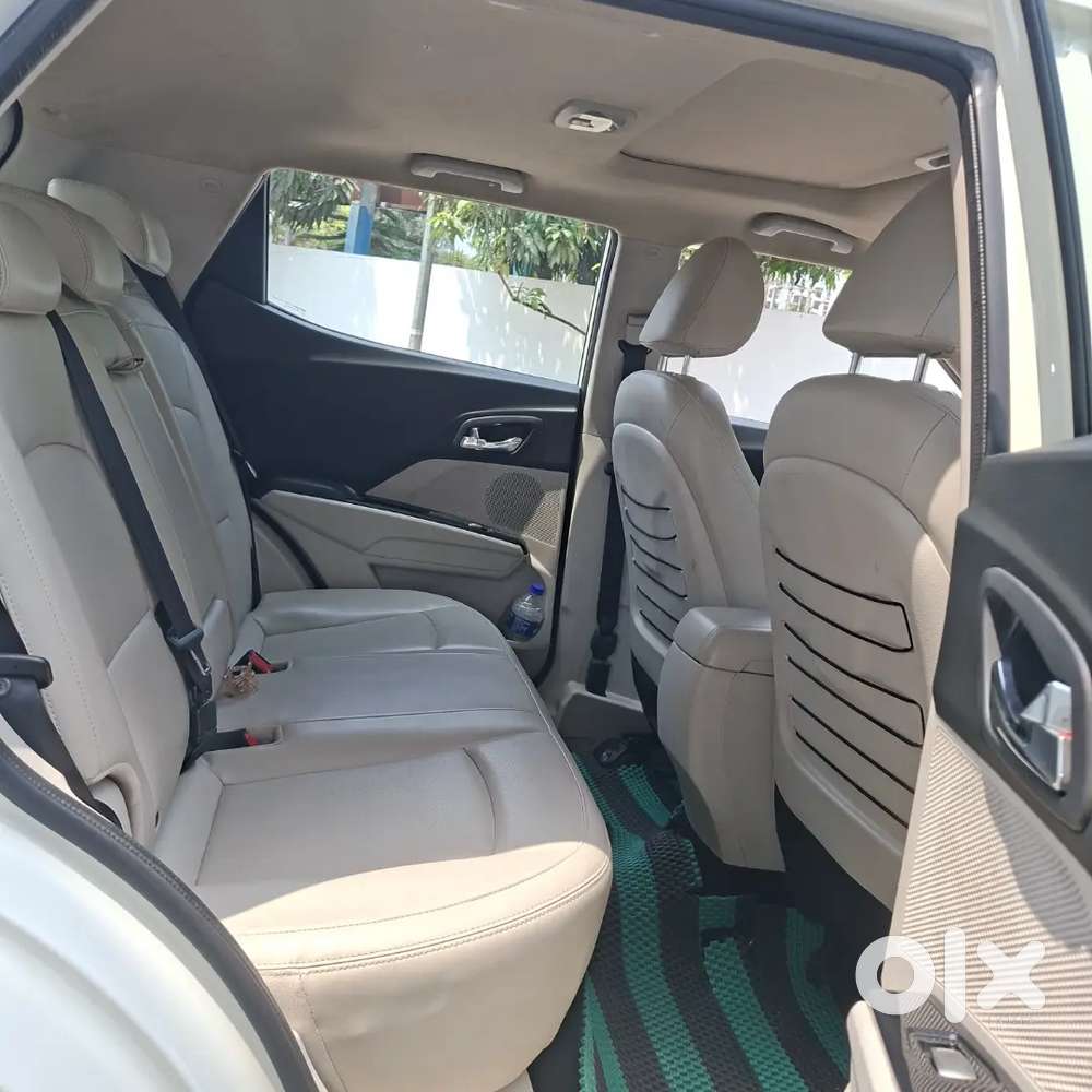 Mahindra Xuv300 2019 Petrol 74000 Km Driven
