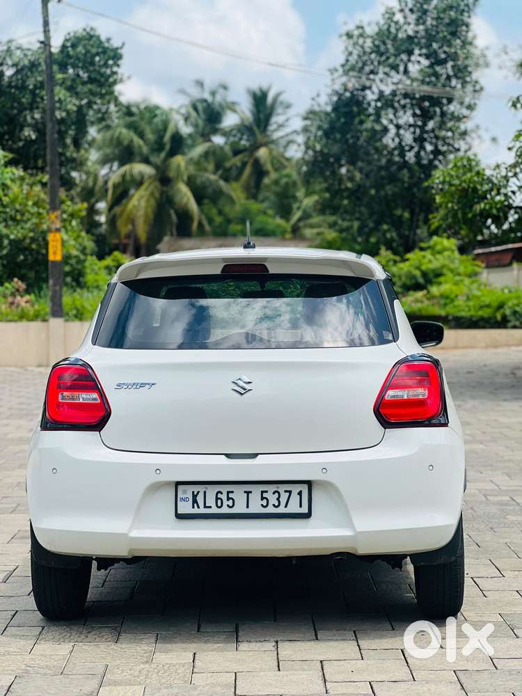 Maruti Suzuki Swift Amt Vxi, 2023, Petrol