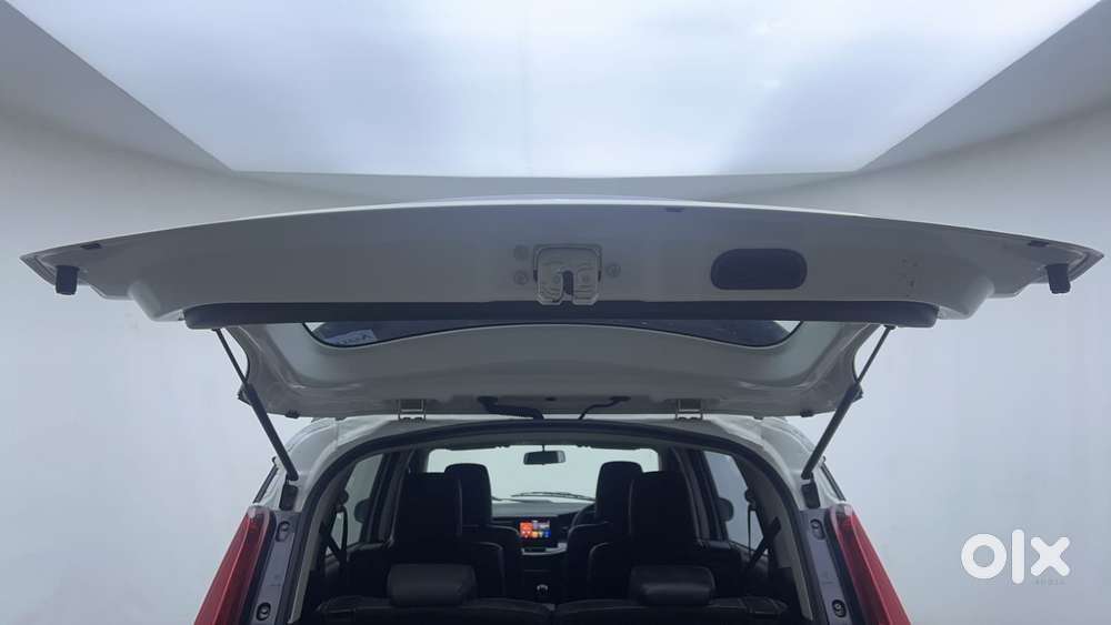 Maruti Suzuki Xl6 1.5 Alpha At, 2019, Petrol
