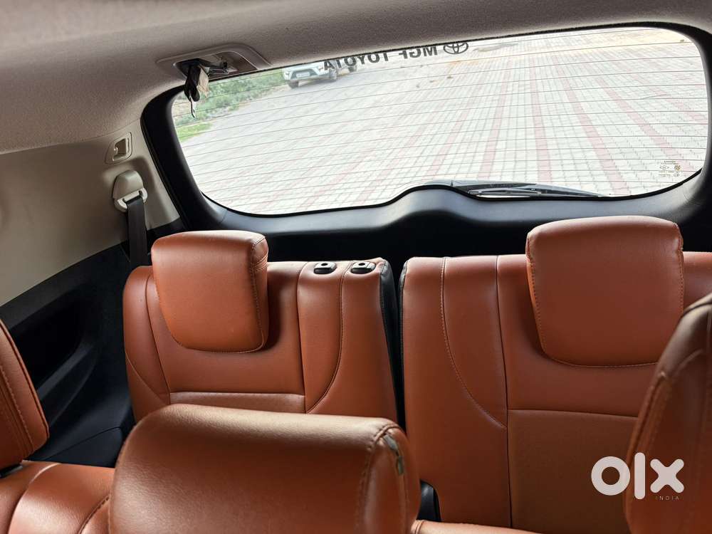 Toyota Innova Crysta 2.4 Vx Mt 8s, 2017, Diesel