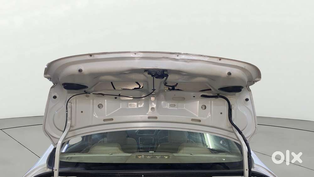 Maruti Suzuki Ciaz 2014-2017 At Zxi, 2015, Petrol