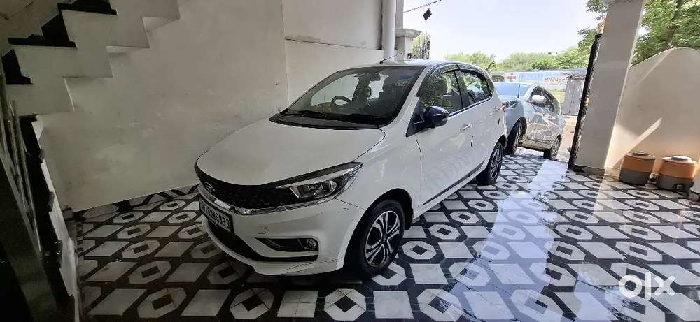 Tata Tiago Revotron 2022