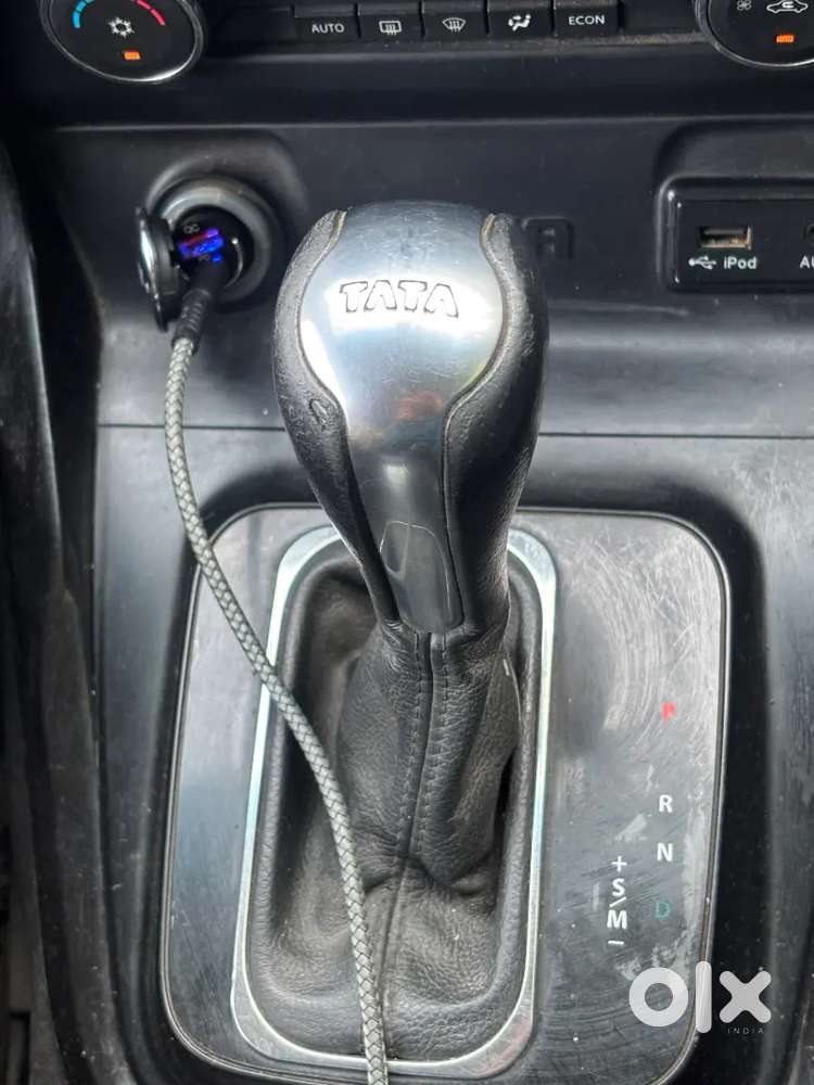Tata Hexa 4x2 Xta (well Maintained)(no Work Requires)