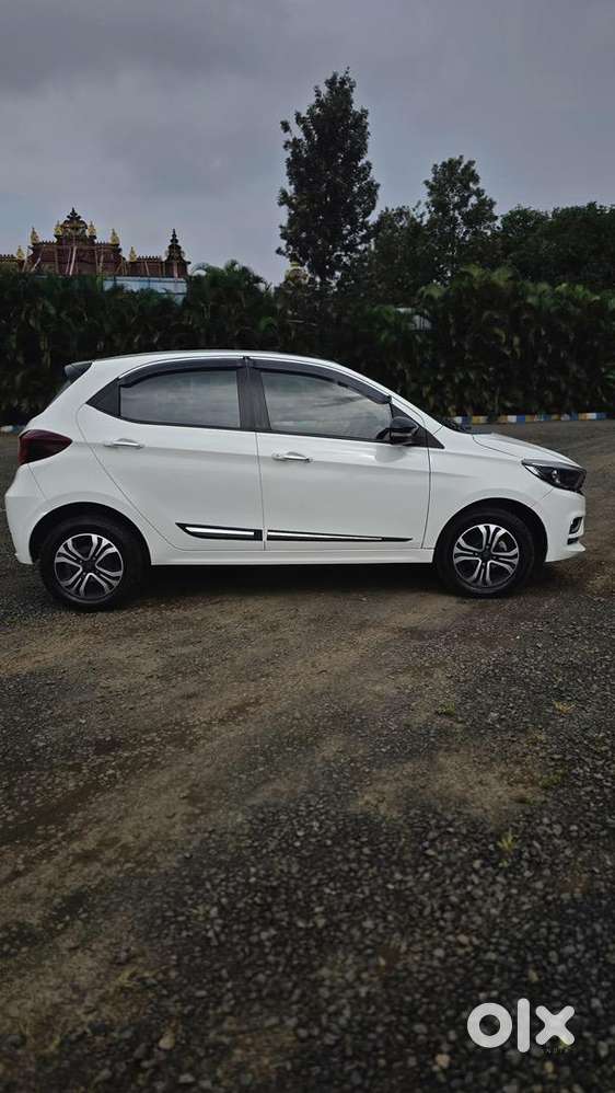 Mh15 Tata Tiago Cng Top Model