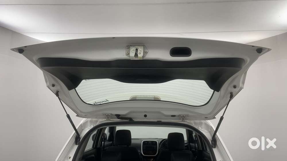 Maruti Suzuki Vitara Brezza 1.5 Vxi, 2021, Petrol