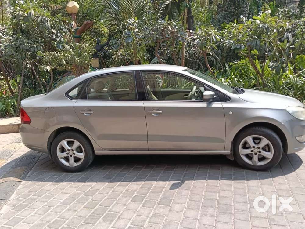 Skoda Rapid 1.6 Mpi At Elegance, 2012, Petrol