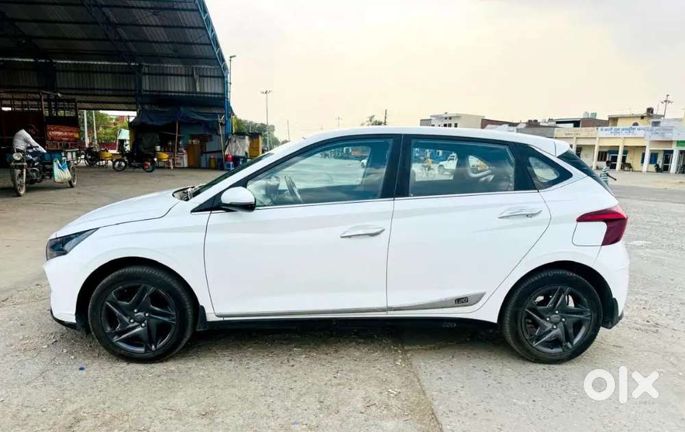 Hyundai I20 Sportz Petrol 2022