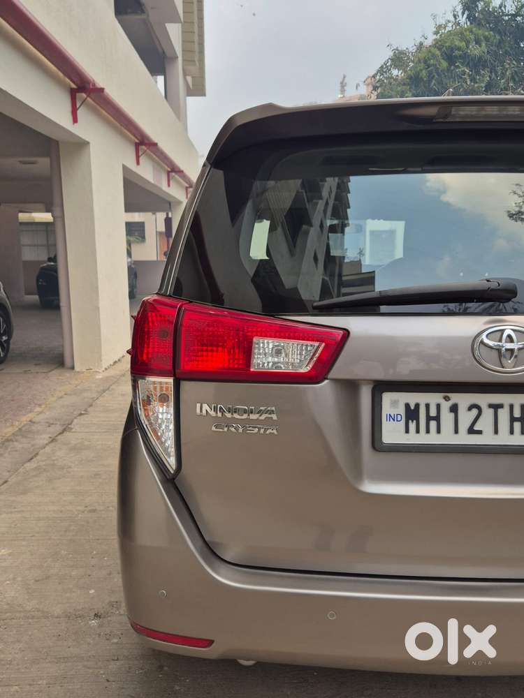 Toyota Innova Crysta 2.4 G Mt 7 Str, 2021, Diesel