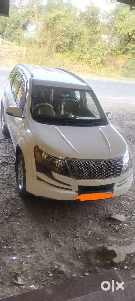 Mahindra Xuv500 2015 Second Owner