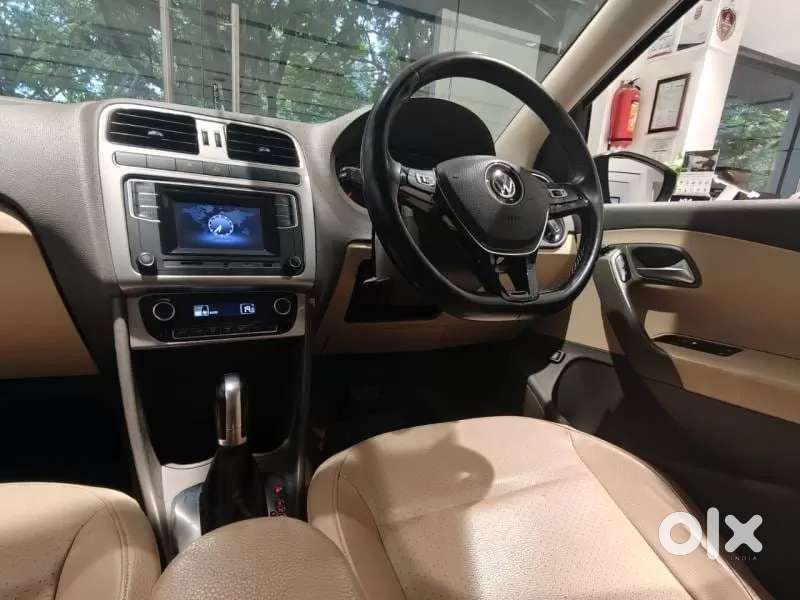 Volkswagen Vento 1.2 Tsi Highline At, 2016, Petrol