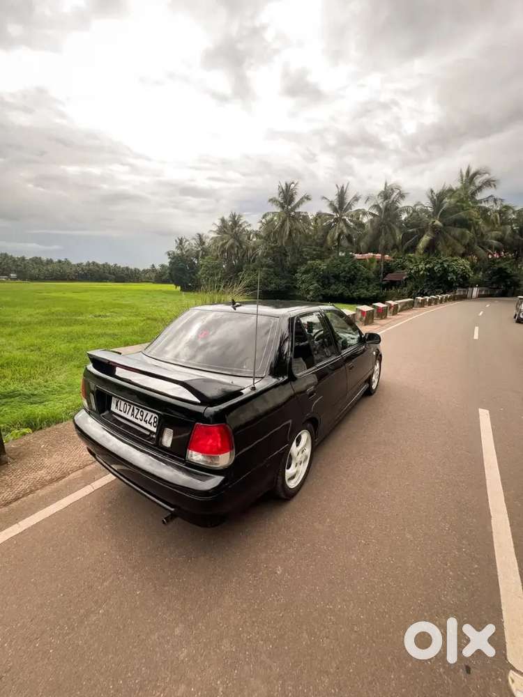 Maruti Suzuki Esteem Vxi 2005