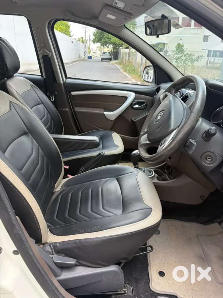 Renault Duster Diesel-automatic
2016