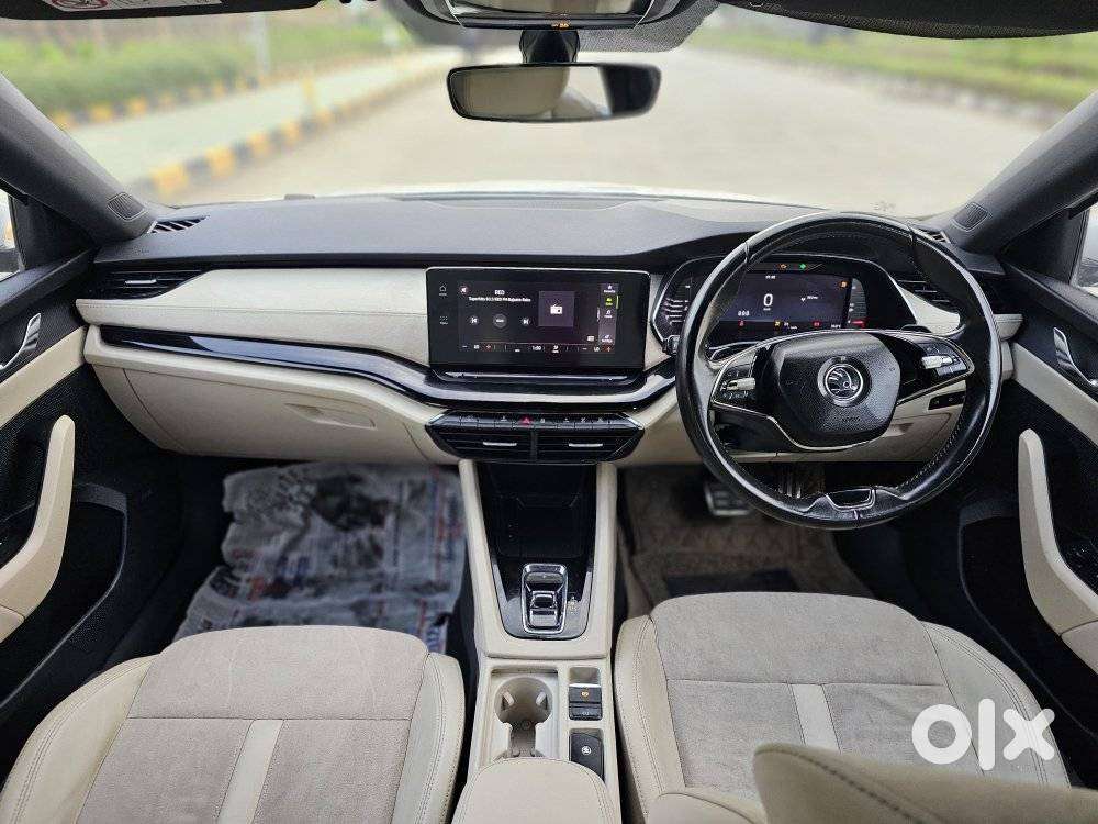 Skoda Octavia, 2021, Petrol