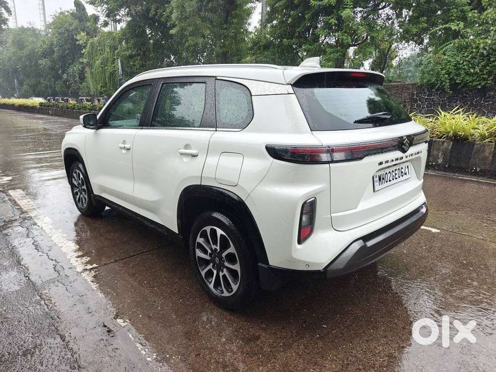 Maruti Suzuki Grand Vitara 1.5 Zeta Plus Intelligent Hybrid Ecvt, 20..