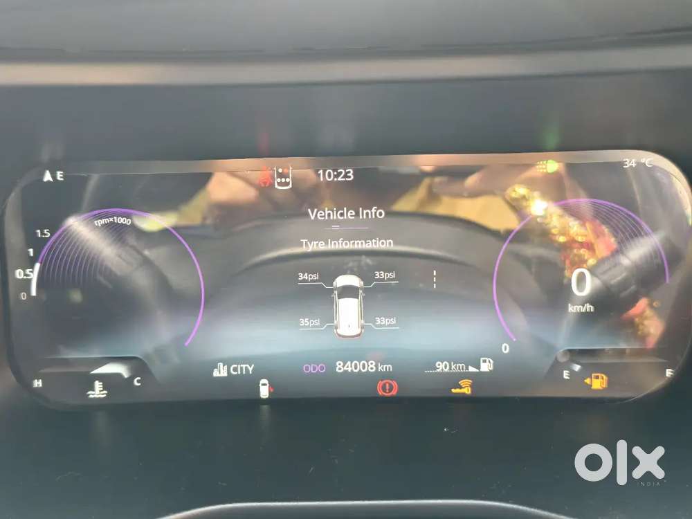 Tata Nexon Purple 2023 - Manual Petrol