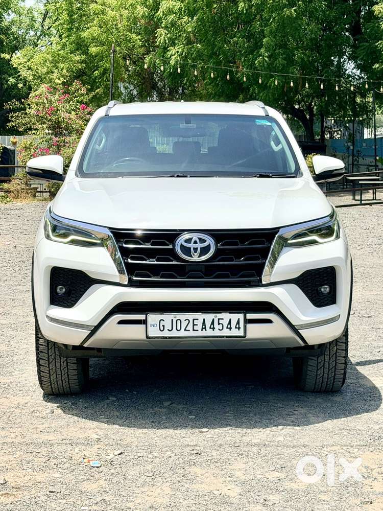 Toyota Fortuner 4x2 At 2.8 Diesel, 2023, Diesel
