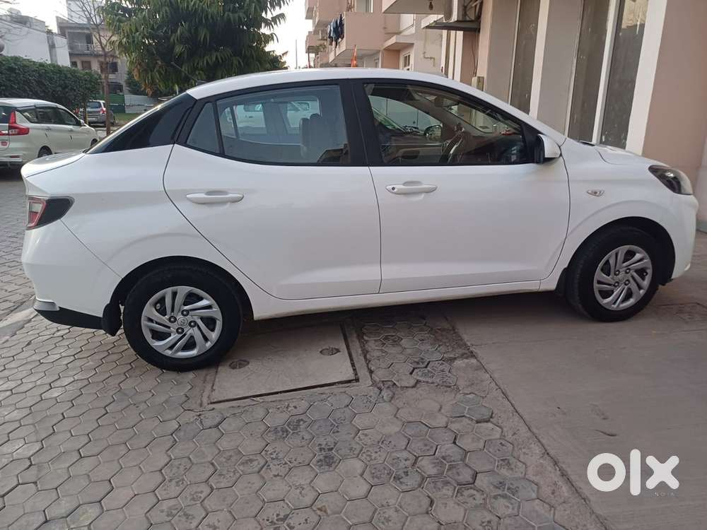 Hyundai Aura 2021 Cng