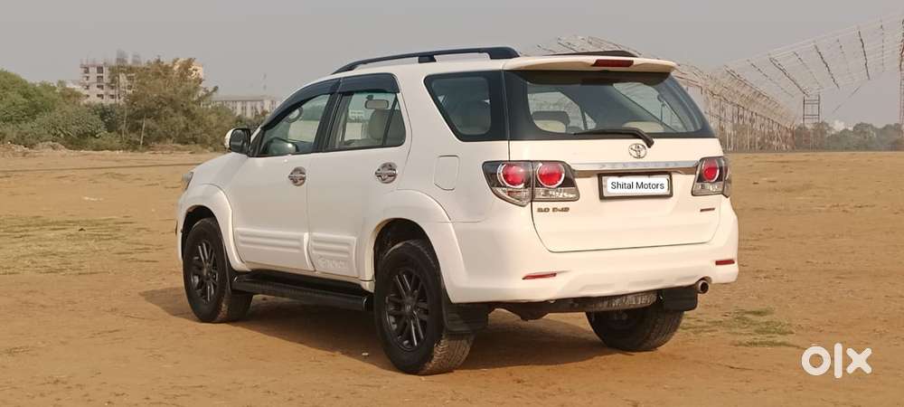 Toyota Fortuner 3.0 4x2 Automatic, 2015, Diesel