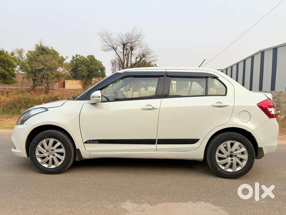 Maruti Suzuki Swift Dzire Zdi Plus , 2017, Diesel