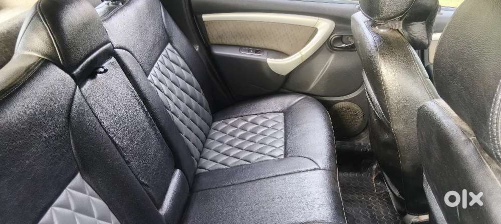 G Good Condition Showroom Maintenance Vehicle