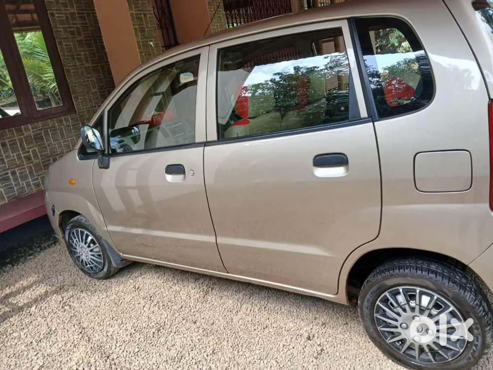 Maruti Suzuki Zen Estilo 2013