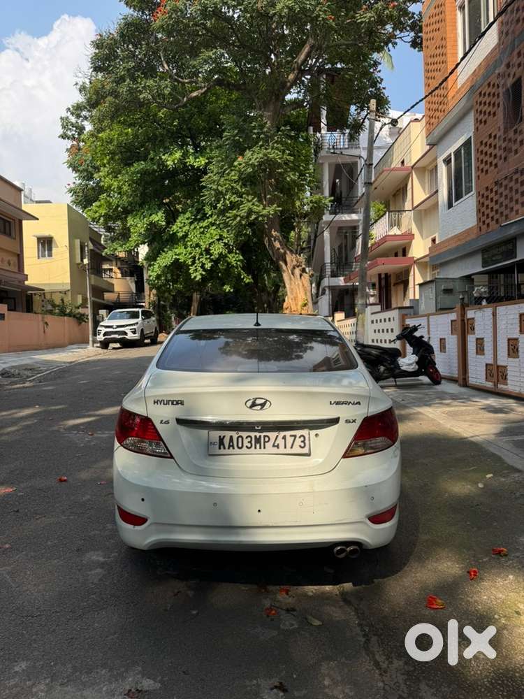 Hyundai Verna 2011 Petrol