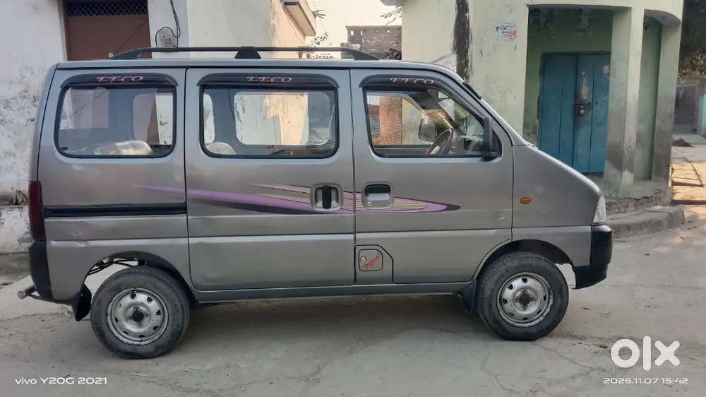 Maruti Suzuki Eeco 2015 Cng & Hybrids Well Maintained