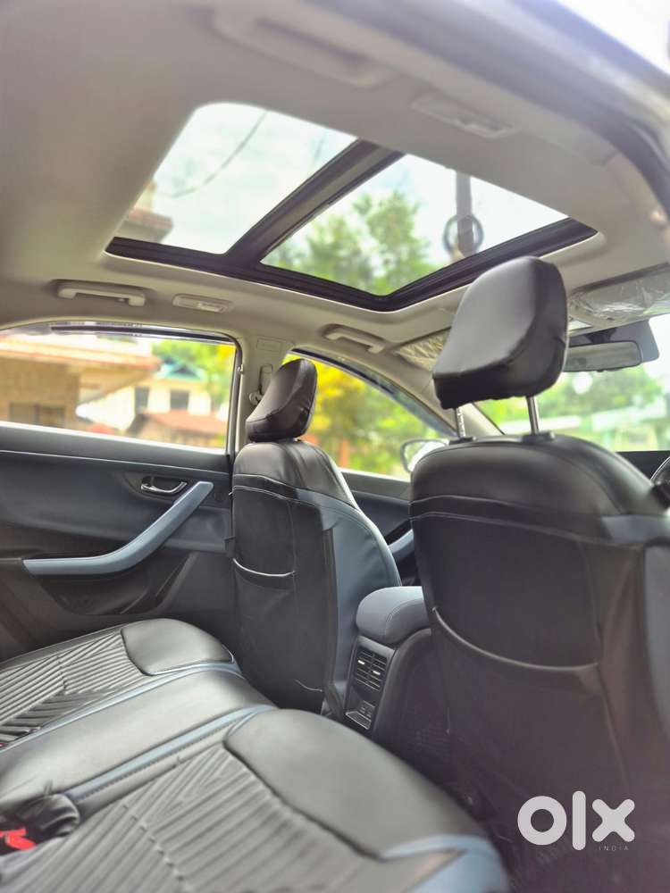 Tata Curvv Creative Plus S 1.2 Revotron Petrol 7dca, 2024, Petrol