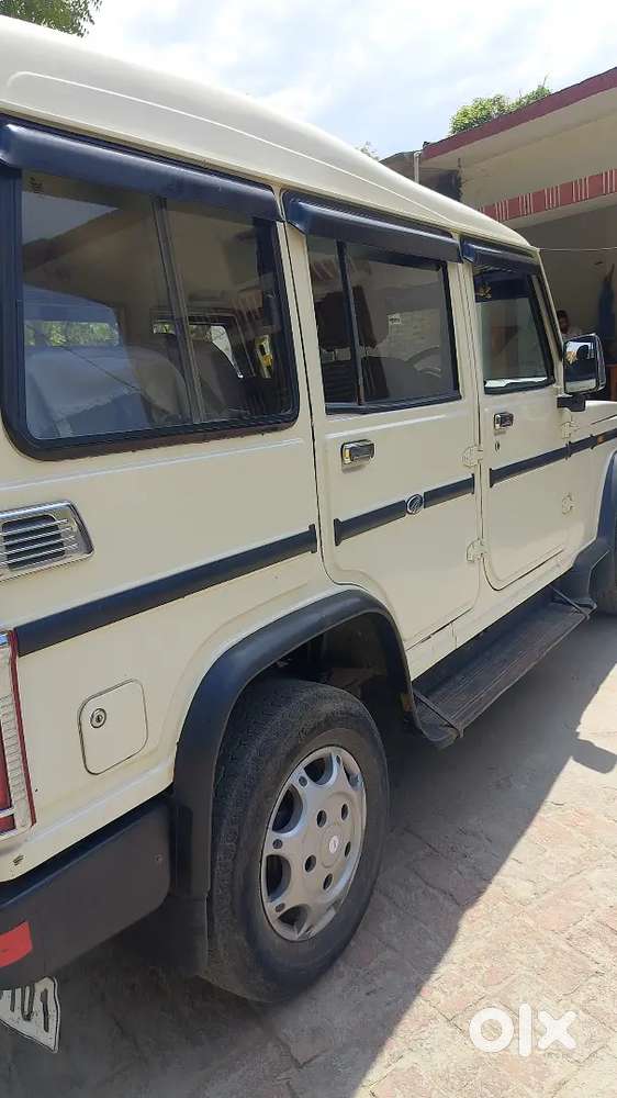 Mahindra Bolero 2015 Diesel 100000 Km Driven