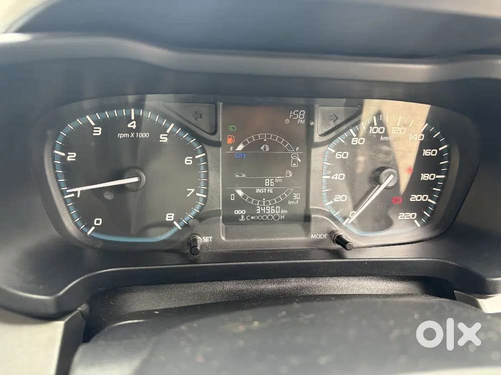 Tata Altroz Petrol Manual 2023 Variant