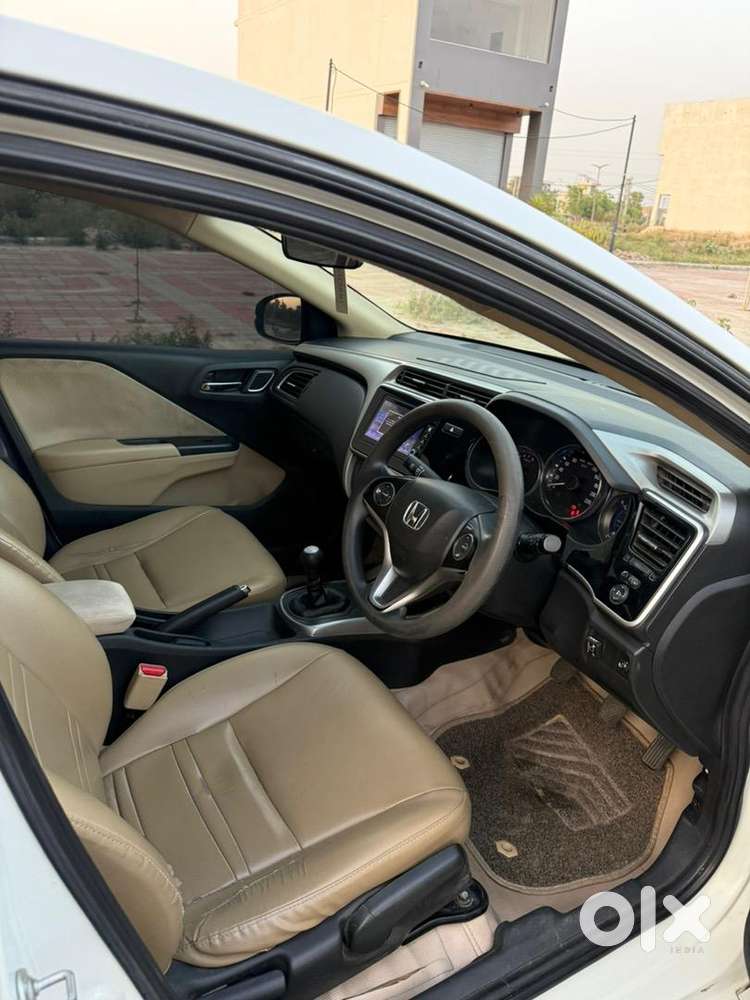 Honda City V(mt)