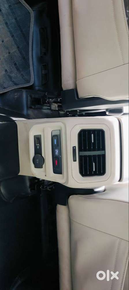 Volkswagen Tiguan Allspace 2.0 Tsi Dsg 4motion 7-seater