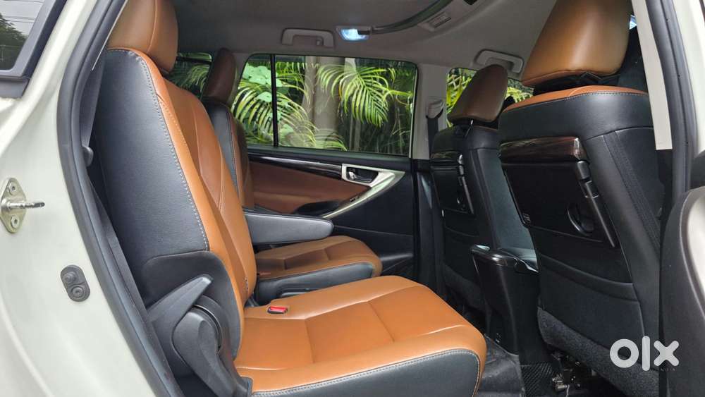 Toyota Innova Crysta 2.8z Automatic, 2020, Diesel