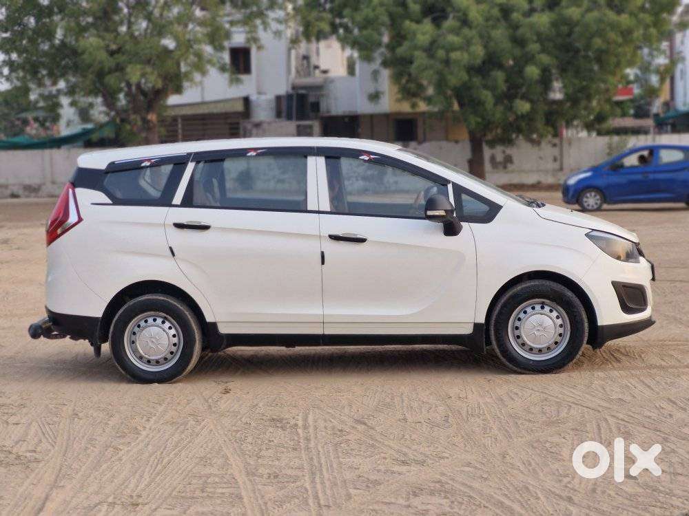 Mahindra Marazzo M2 8str, 2023, Diesel