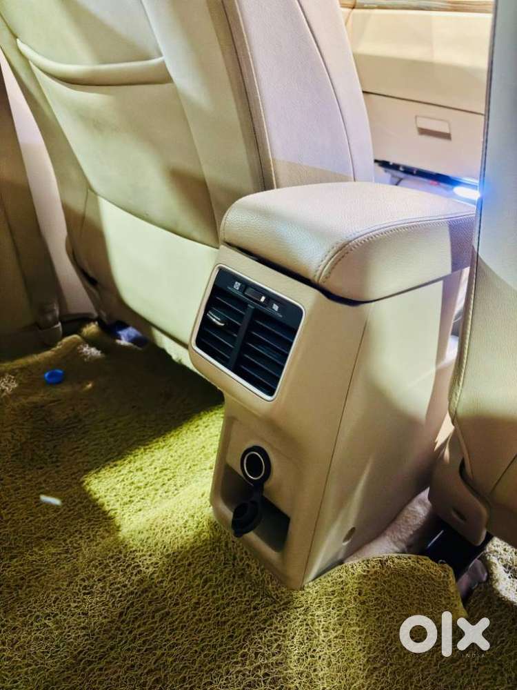 Maruti Suzuki Ciaz Smart Hybrid Alpha , 2024, Petrol