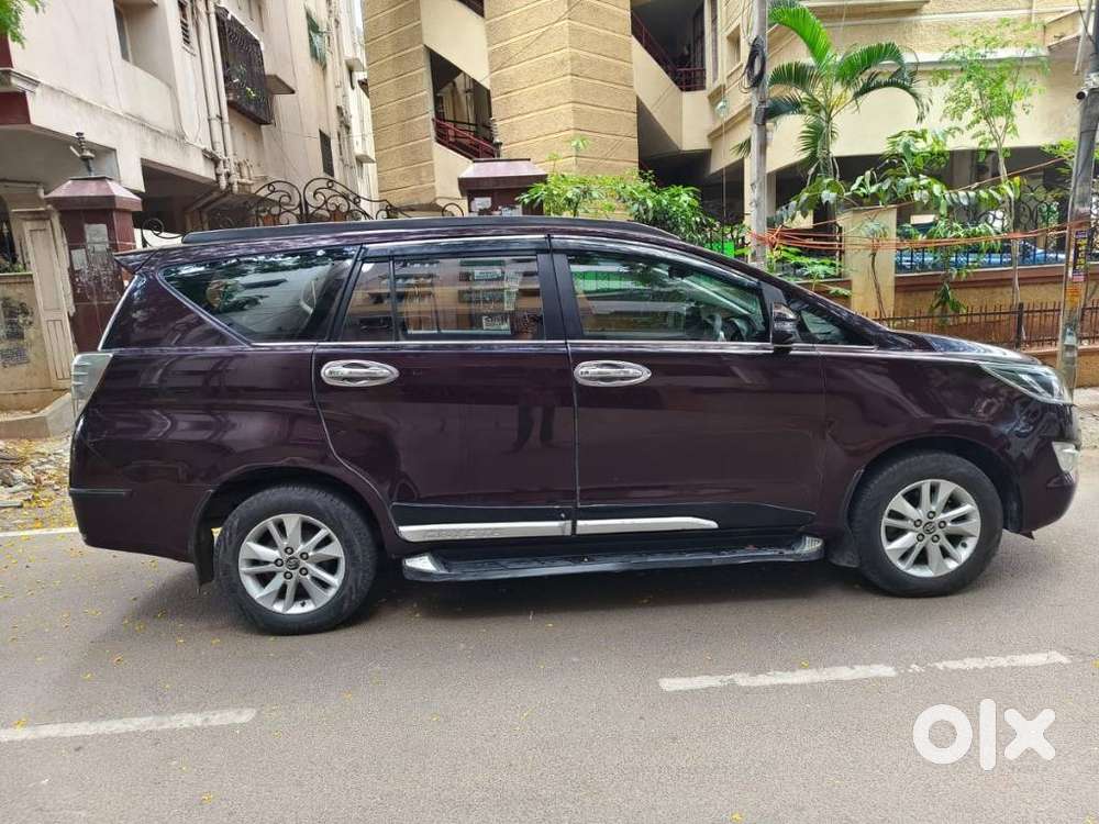 Toyota Innova Crysta G 8 Str, 2016, Diesel