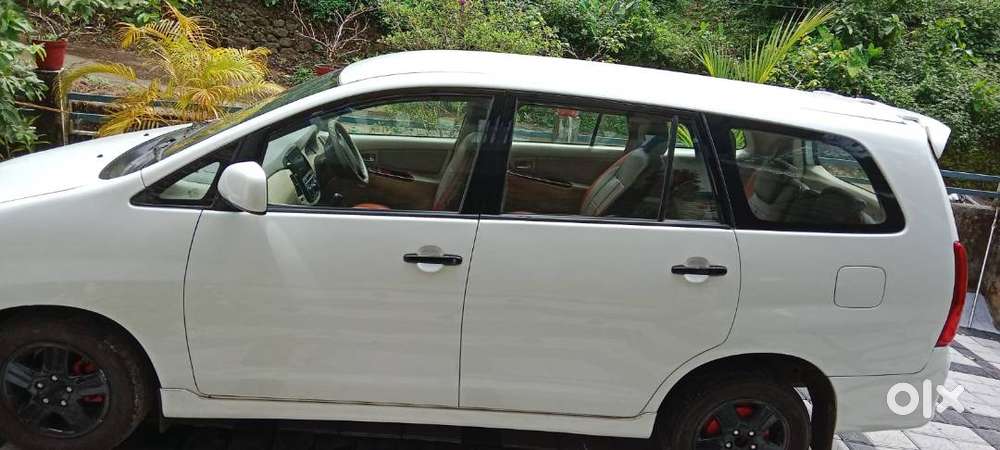 Toyota Innova 2006 Good Condition Vehicle For Sale