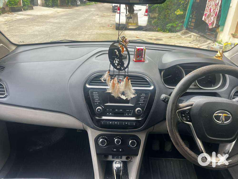 Tata Tiago Petrol 2017