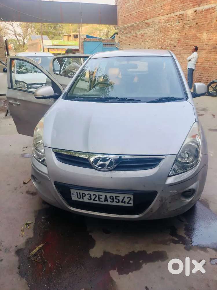 Hyundai I20 2012 Petrol 57000 Km Driven