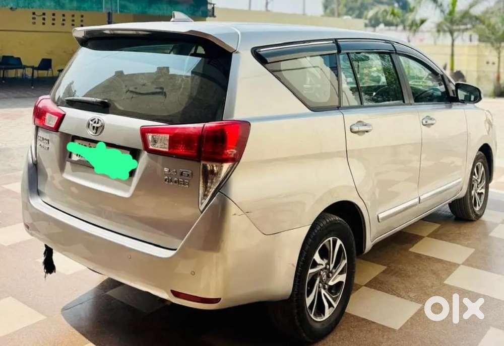 Toyota Innova Crysta 2022 Diesel 89000 Km Driven