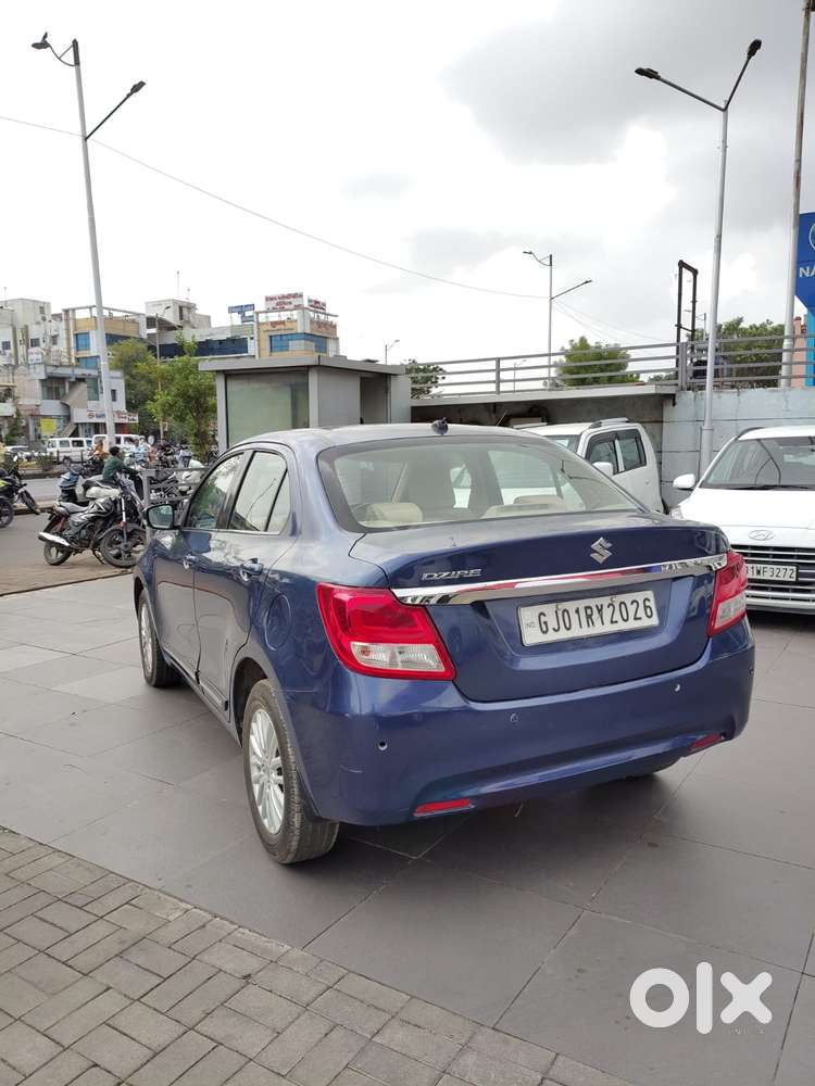 Maruti Suzuki Dzire 1.2 Zxi Amt, 2017, Petrol