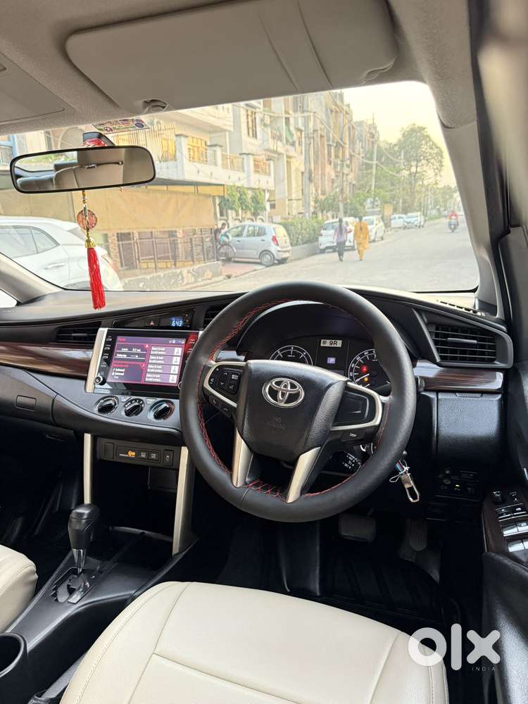Toyota Innova Crysta [2020-ongoing] 2.4 Gx At 7 Str, 2022, Diesel