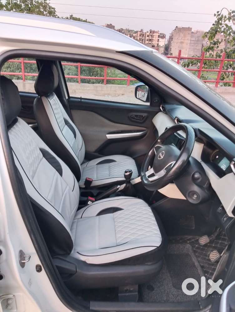 Nissan Magnite 1.0 Xe, 2022, Cng & Hybrids