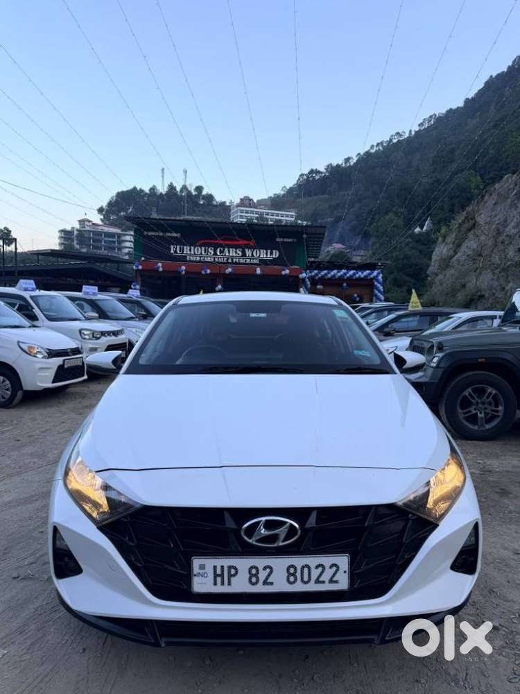 Hyundai I20 Sportz 1.2 Mt Dual Tone, 2021, Petrol