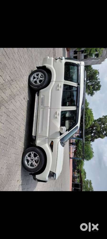 Mahindra Scorpio S4, 2016, Diesel
