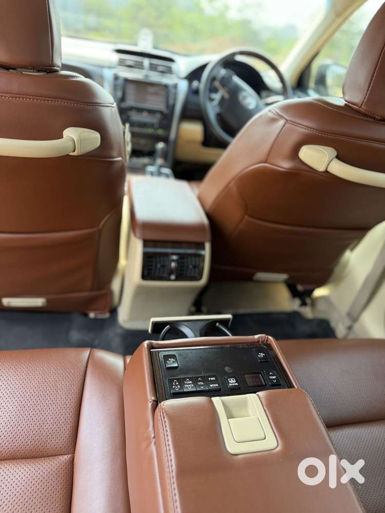 Toyota Camry 2.5 Hybrid, 2017, Petrol